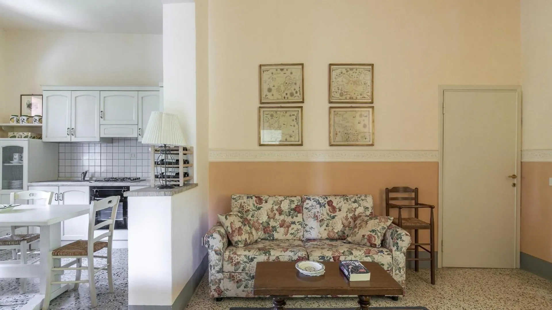 Holiday Home In Montopoli Valdarno With Pool Castel del Bosco